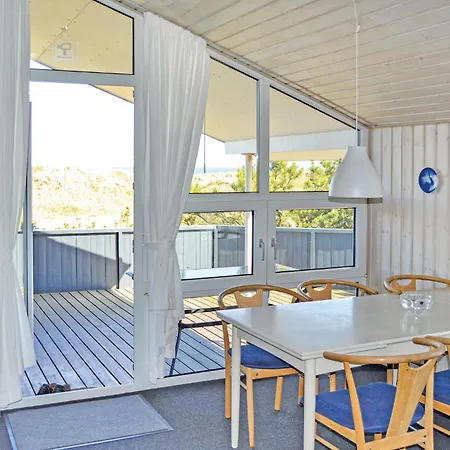 Saeby With Fireplace 01 * Sæby